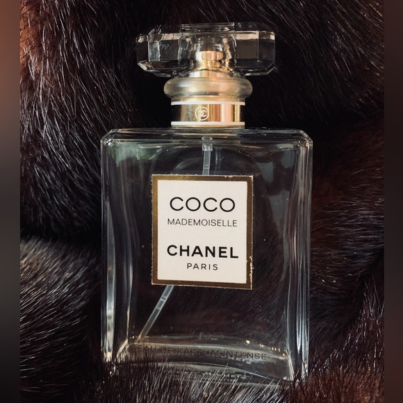 Empty Coco Chanel Mademoiselle bottle - Picture 3 of 3